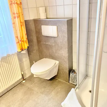 아파트 Gaestehaus Schwed