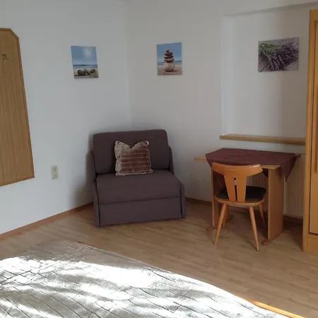 Gaestehaus Schwed דירה *